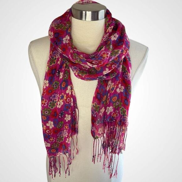 Fuchsia Floral Cottagecore Pashmina - Picture 3 of 4
